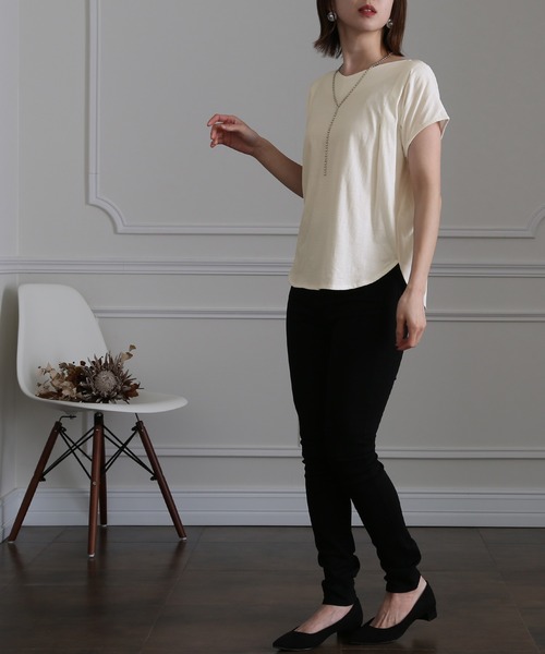 ElegChic(エレグシック)の「2WAYボタンカットソー(Tシャツ/カットソー・レディース・ブラック/ライトベージュ/ホワイト・4L/XL/M)」の12枚目の写真