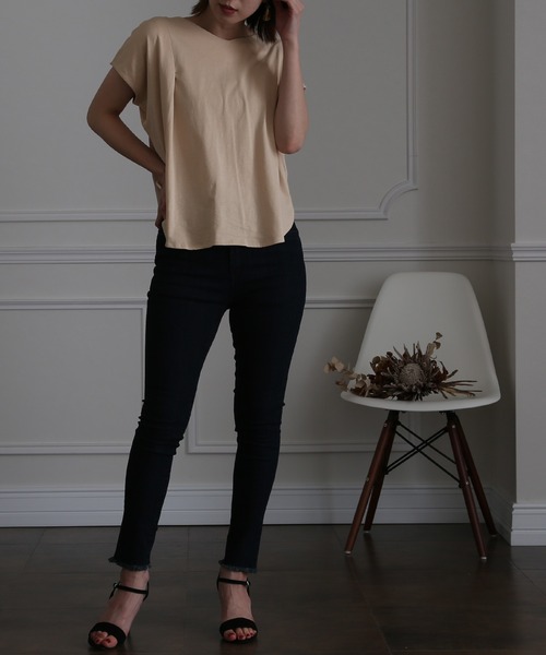 ElegChic(エレグシック)の「2WAYボタンカットソー(Tシャツ/カットソー・レディース・ブラック/ライトベージュ/ホワイト・4L/XL/M)」の16枚目の写真