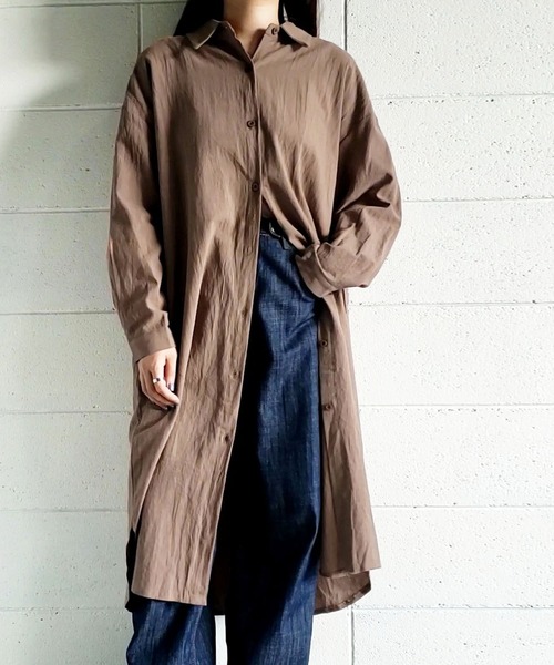 me+em select(ミームセレクト)の「サイドスリットコットンロングシャツ【数量限定販売】(シャツワンピース・レディース・グリーン/ブラック/ホワイト/ブラウン・FREE)」の16枚目の写真