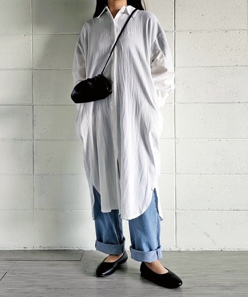 me+em select(ミームセレクト)の「サイドスリットコットンロングシャツ【数量限定販売】(シャツワンピース・レディース・グリーン/ブラック/ホワイト/ブラウン・FREE)」の5枚目の写真