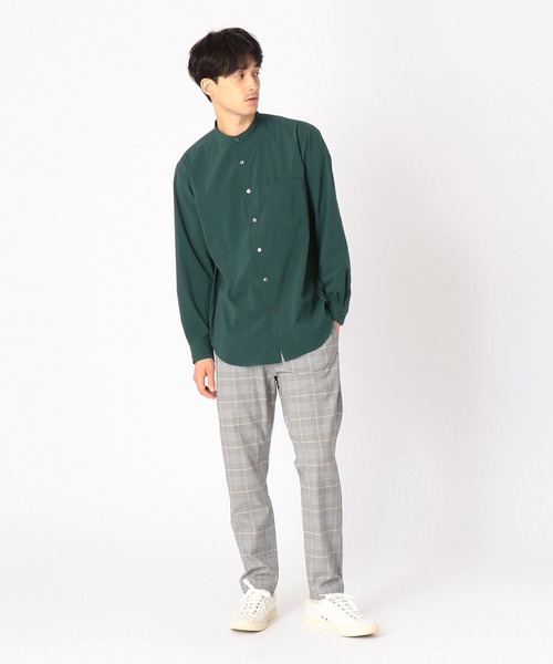 COMME CA ISM（コムサイズム）の「《NOTO　QUALITY》　リラックスフィット　バンドカラーシャツ（シャツ/ブラウス・メンズ・ホワイト/ブラウン/グリーン/グレイッシュベージュ・SMALL/MEDIUM/LARGE）」の11枚目の写真
