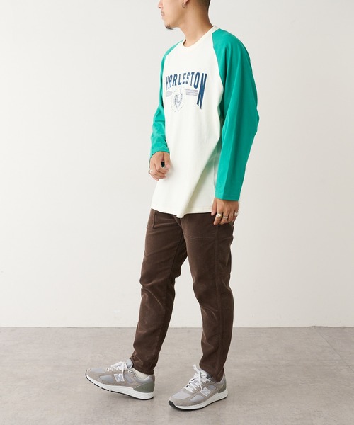 DISCOAT(ディスコート)の「【ARTEX/アルテックス】ラグラン配色ロングTシャツ(Tシャツ/カットソー・メンズ・チャコールグレー/グリーン/レッド・MEDIUM/LARGE)」の5枚目の写真