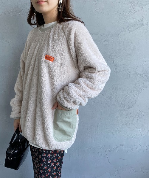 UNIVERSAL OVERALL（ユニバーサルオーバーオール）の「[UNIVERSAL OVERALL/ユニバーサルオーバーオール] 別注カバーオールボアフリースプルオーバー（スウェット・レディース・グレー/アイボリー/チャコール・S/M/L）」の2枚目の写真