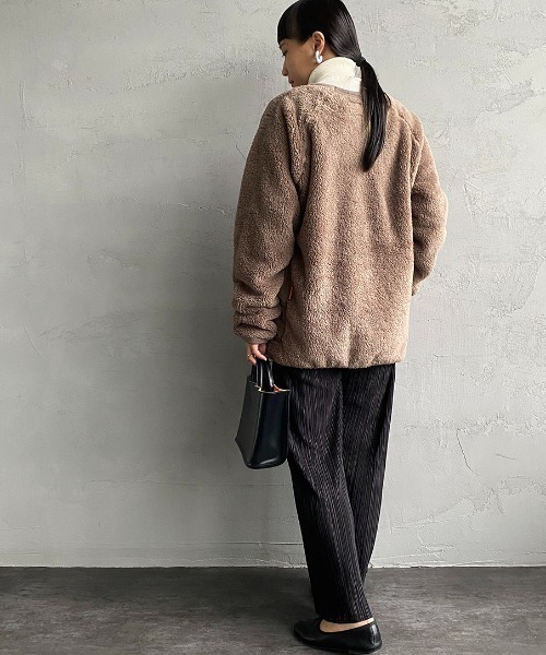 UNIVERSAL OVERALL（ユニバーサルオーバーオール）の「[UNIVERSAL OVERALL/ユニバーサルオーバーオール] 別注カバーオールボアフリースプルオーバー（スウェット・レディース・グレー/アイボリー/チャコール・S/M/L）」の7枚目の写真