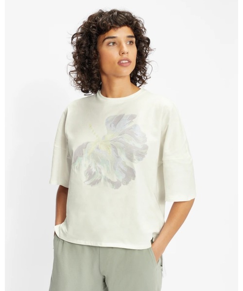 Ted Baker(テッドベーカー)の「KCALIIE フラワープリントTシャツ(Tシャツ/カットソー・レディース・ホワイト・1/0/4/3)」の1枚目の写真