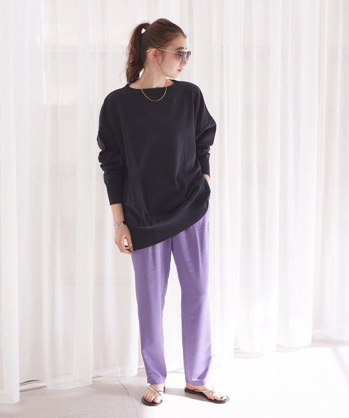 Rouge vif(ルージュヴィフ)の「サテンイージーパンツ2(その他パンツ・レディース・ベージュ/ピンク/ブラック/ライラック・36/38/40)」の5枚目の写真