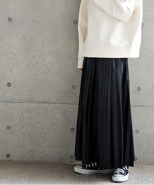 Per sist ence（パーシエンス）の「Per sist ence/パーシエンス　フェイクレザー プリーツスカート（スカート・レディース・ベージュ/ブラック/アイボリー・FREE）」の2枚目の写真