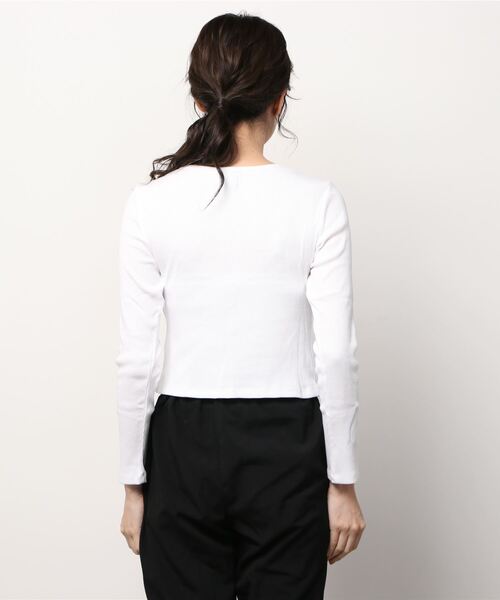 GAP（ギャップ）の「リブ クロップドトップス（Tシャツ/カットソー・レディース・グレー/ホワイト/ブルー/ブラック/ブルー系その他/ピンク/グリーン/ライラック・XL/XS/M/XXS/L/S）」の10枚目の写真