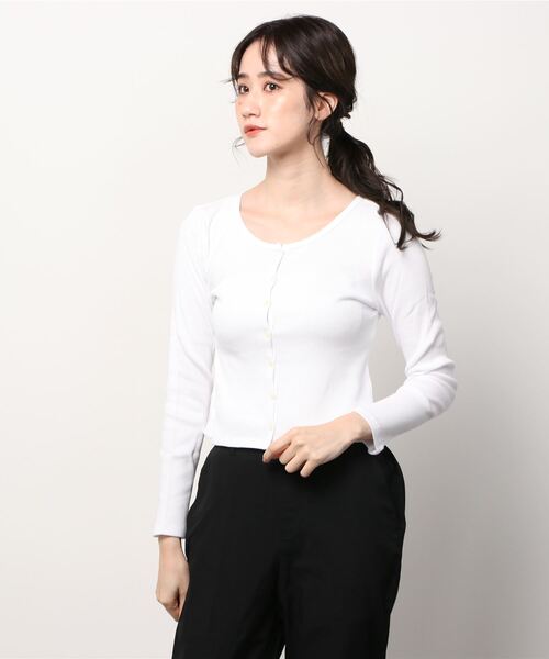 GAP（ギャップ）の「リブ クロップドトップス（Tシャツ/カットソー・レディース・グレー/ホワイト/ブルー/ブラック/ブルー系その他/ピンク/グリーン/ライラック・XL/XS/M/XXS/L/S）」の16枚目の写真