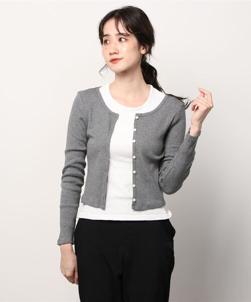 GAP（ギャップ）の「リブ クロップドトップス（Tシャツ/カットソー・レディース・グレー/ホワイト/ブルー/ブラック/ブルー系その他/ピンク/グリーン/ライラック・XL/XS/M/XXS/L/S）」の19枚目の写真