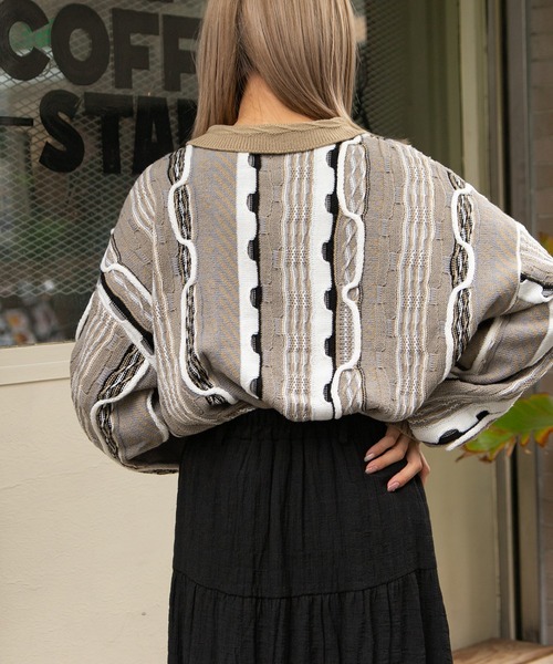 kutir（クティール）の「デザインポロニット（ニット/セーター・レディース・ブラック/ベージュ/カーキ/ネイビー・FREE）」の10枚目の写真