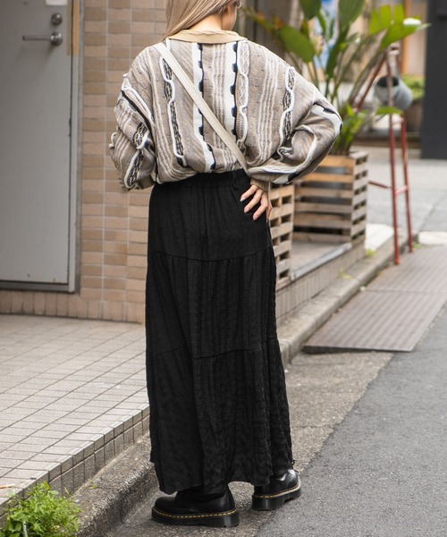 kutir（クティール）の「デザインポロニット（ニット/セーター・レディース・ブラック/ベージュ/カーキ/ネイビー・FREE）」の15枚目の写真