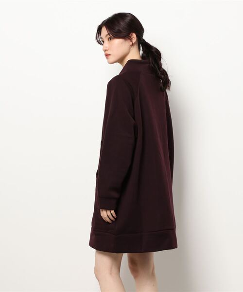 BELLUNA PLUS(ベルーナ)の「裏起毛素材スタンドネックチュニック(チュニック・レディース・ワイン/ベージュ/チャコール/チャコールグレー/ワイン系/キャメル/グレー系その他・LARGE/X-LARGE/MEDIUM)」の13枚目の写真