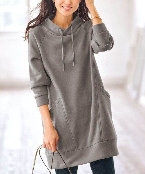 BELLUNA PLUS(ベルーナ)の「裏起毛素材スタンドネックチュニック(チュニック・レディース・ワイン/ベージュ/チャコール/チャコールグレー/ワイン系/キャメル/グレー系その他・LARGE/X-LARGE/MEDIUM)」の5枚目の写真