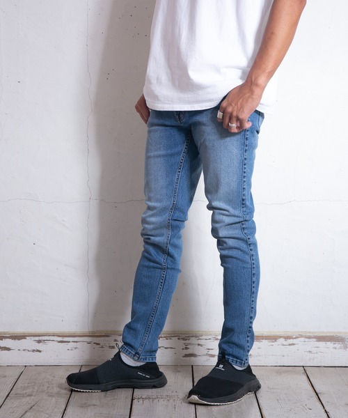 DR.DENIM(ドクターデニム)の「Clark(デニムパンツ・メンズ・ブルー系その他/ブラック系その他/ブラック・31/32/29/28/30)」の9枚目の写真