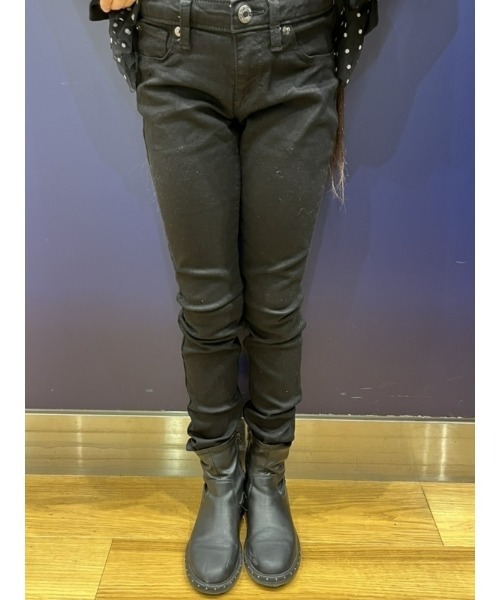GAP（ギャップ）の「ウォッシュウェル(TM) スーパースキニーフィット ジーンズ (キッズ)（デニムパンツ・キッズ・ブラック・120cm/130cm/140cm/150cm/155cm/160cm）」の4枚目の写真