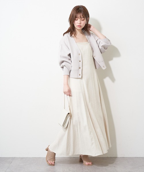 natural couture(ナチュラルクチュール)の「【おうちで洗える!】プチプラハトメバー釦おしゃれカーディガン(カーディガン/ボレロ・レディース・オフホワイト/グレイッシュベージュ・FREE)」の8枚目の写真