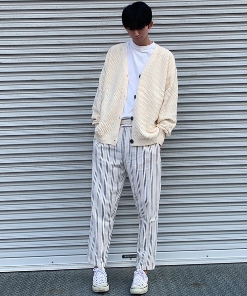 anown（アノン）の「鹿の子編みVネックニットカーディガン【インフルエンサー枝元雷亜×anown 限定コラボ】（カーディガン/ボレロ・メンズ・グリーン/ブラック/ホワイト・M/L）」の5枚目の写真