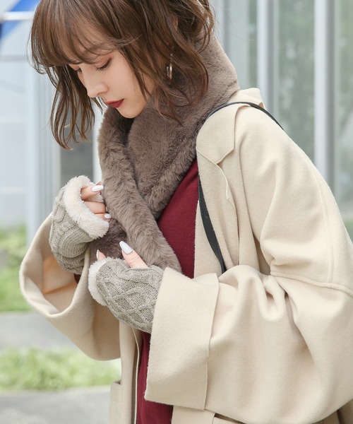 osharewalker（オシャレウォーカー）の「『ロングニットハンドウォーマー』（手袋・レディース・ネイビー/ライトグレー/チャコール/オリーブ・FREE）」の7枚目の写真