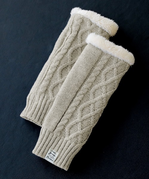 osharewalker（オシャレウォーカー）の「『ロングニットハンドウォーマー』（手袋・レディース・ネイビー/ライトグレー/チャコール/オリーブ・FREE）」の10枚目の写真