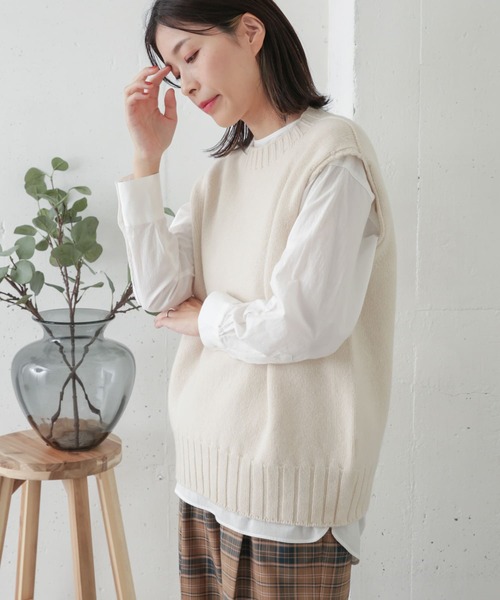 URBAN RESEARCH DOORS(アーバンリサーチドアーズ)の「クルーネックプルオーバーブラウス(シャツ/ブラウス・レディース・オフホワイト・ONE)」の7枚目の写真