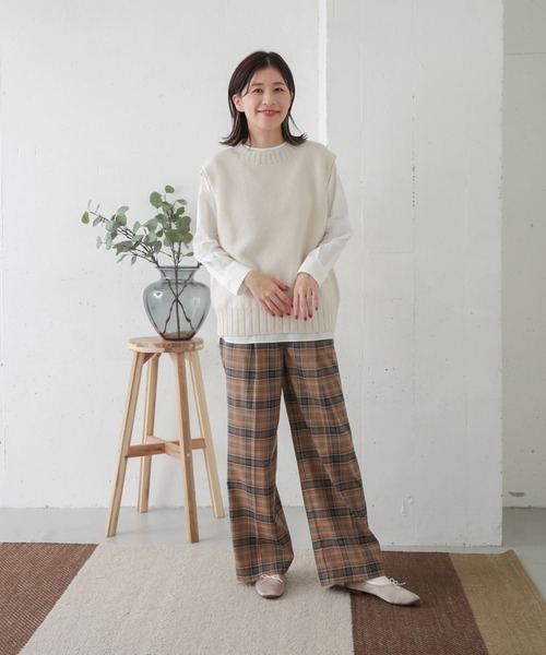 URBAN RESEARCH DOORS(アーバンリサーチドアーズ)の「クルーネックプルオーバーブラウス(シャツ/ブラウス・レディース・オフホワイト・ONE)」の11枚目の写真