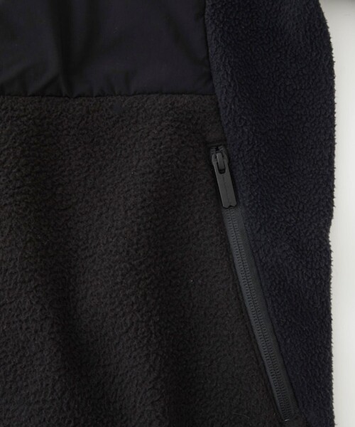 WHITE MOUNTAINEERING(ホワイトマウンテニアリング)の「【White Mountaineering】GORE-TEX INFINIUM PATCHWORK BOA NO COLLAR JACKET(ブルゾン・メンズ・ブラック/ダークグレー・1/0)」の8枚目の写真