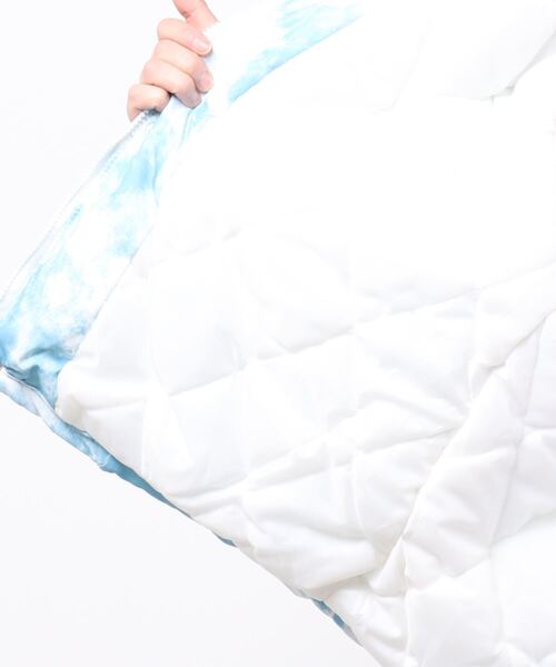 INTERPLAY（インタープレイ）の「【INTERPLAY】タイダイプリントN3Bタイプブルゾン（ブルゾン・レディース・グレー/ブルー・FREE）」の5枚目の写真