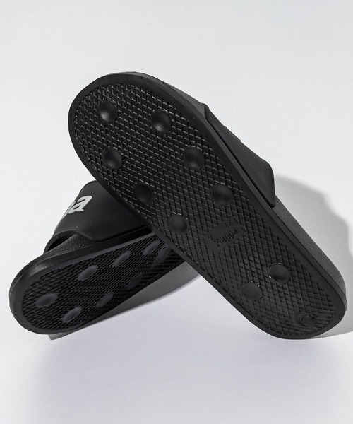 Kappa(カッパ)の「【UNI】Kappa(カッパ)AUTHENTIC CAESAR 1 SLIDE SANDAL(サンダル・メンズ・ブラック×シルバー/ホワイト×グリーン・39/37/38/40/42/43/41/36)」の5枚目の写真