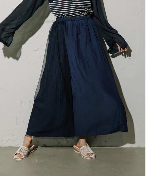 MARECHAL TERRE（マルシャルテル）の「MARECHAL TERRE（マルシャルテル) チュールレイヤードスカート/ZMT221SK025（スカート・レディース・パープル/ネイビー・2）」の2枚目の写真