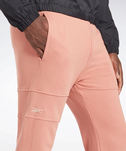 Reebok(リーボック)の「MYT ミニマル ウエスト ジョガー / MYT Minimal Waste Joggers(スウェットパンツ・メンズ・ブラック/ベージュ系その他/ピンク系その他・SMALL/MEDIUM/LARGE/X-LARGE/XX-LARGE/X-SMALL/XXX-LARGE)」の20枚目の写真