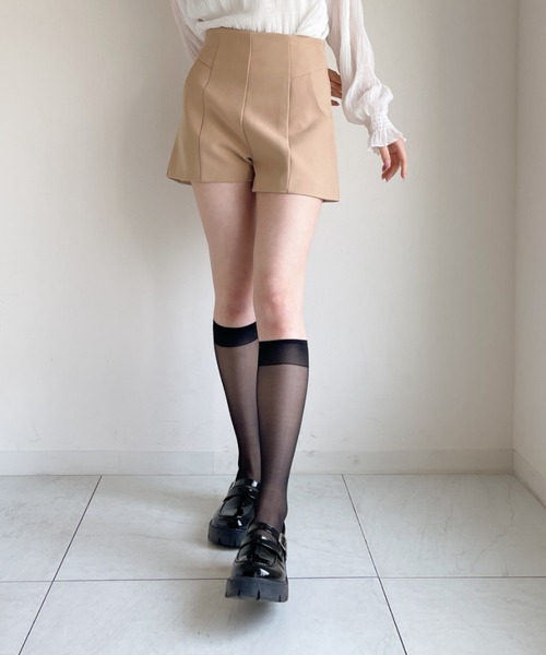 Loueme（ルエム）の「ハイウエストベーシックショートパンツ（その他パンツ・レディース・ホワイト/ブラック/ベージュ・FREE）」の4枚目の写真