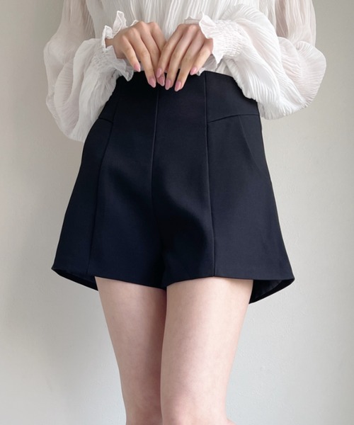 Loueme（ルエム）の「ハイウエストベーシックショートパンツ（その他パンツ・レディース・ホワイト/ブラック/ベージュ・FREE）」の11枚目の写真