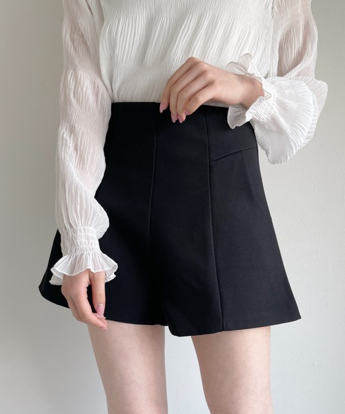 Loueme（ルエム）の「ハイウエストベーシックショートパンツ（その他パンツ・レディース・ホワイト/ブラック/ベージュ・FREE）」の12枚目の写真