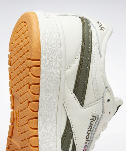 Reebok(リーボック)の「クラブシー / Club C Double Revenge(スニーカー・レディース・オフホワイト/ホワイト×グリーン・22.5cm/23.5cm/24.5cm/25.5cm/26.5cm/27.5cm/27.0cm/28.0cm/22.0cm/23.0cm/24.0cm/25.0cm/26.0cm)」の17枚目の写真