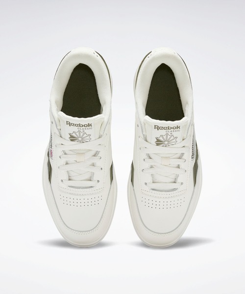Reebok(リーボック)の「クラブシー / Club C Double Revenge(スニーカー・レディース・オフホワイト/ホワイト×グリーン・22.5cm/23.5cm/24.5cm/25.5cm/26.5cm/27.5cm/27.0cm/28.0cm/22.0cm/23.0cm/24.0cm/25.0cm/26.0cm)」の18枚目の写真
