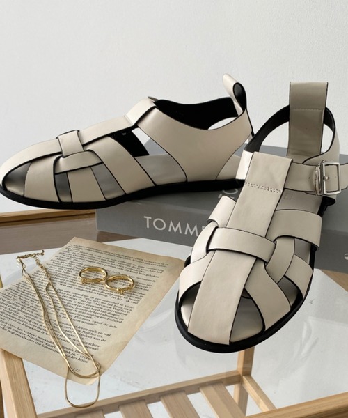 moment+(モーメントプラス)の「グルカサンダル(サンダル・レディース・ブラック/アイボリー・LL/S/M/L)」の18枚目の写真