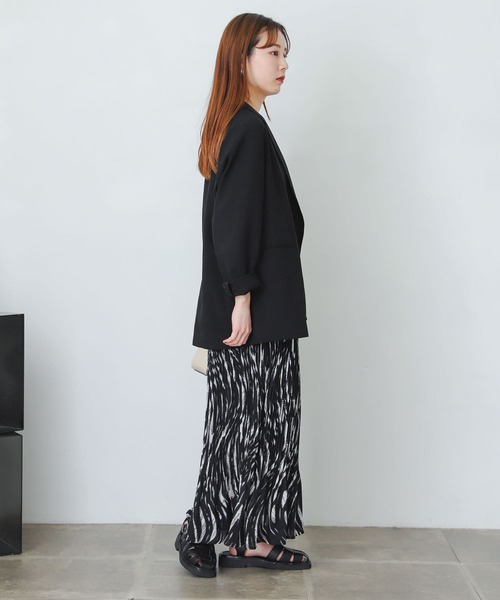 SENSE OF PLACE by URBAN RESEARCH(センスオブプレイスバイアーバンリサーチ)の「ウェーブプリントプリーツマーメイドスカート(スカート・レディース・ブラック系その他/ブルー系その他・ONE)」の11枚目の写真