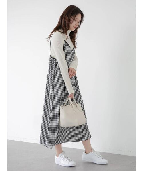 Green　Parks（グリーンパークス）の「シャーリングキャミワンピース（ワンピース・レディース・グリーン/ブラック・FREE）」の8枚目の写真