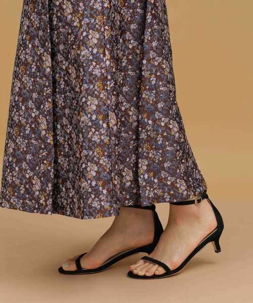 NANO universe（ナノユニバース）の「Debute/別注アンクルストラップサンダル（サンダル・レディース・ブラック/ミント・36/37/38）」の2枚目の写真