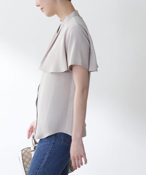 N.（N. Natural Beauty Basic）（エヌエヌナチュラルビューティーベーシック）の「◆ケープディティールブラウス（シャツ/ブラウス・レディース・ブラック/モカ/ナチュラル/イエロー/ライトグリーン・MEDIUM）」の7枚目の写真