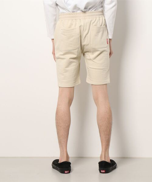 LUXE/R（ラグジュ）の「(RM)【ユニセックス】【LUXE/R】スウェット ショートパンツ（スウェットパンツ・メンズ・ベージュ/ブラック/ホワイト・MEDIUM/LARGE/X-LARGE）」の5枚目の写真