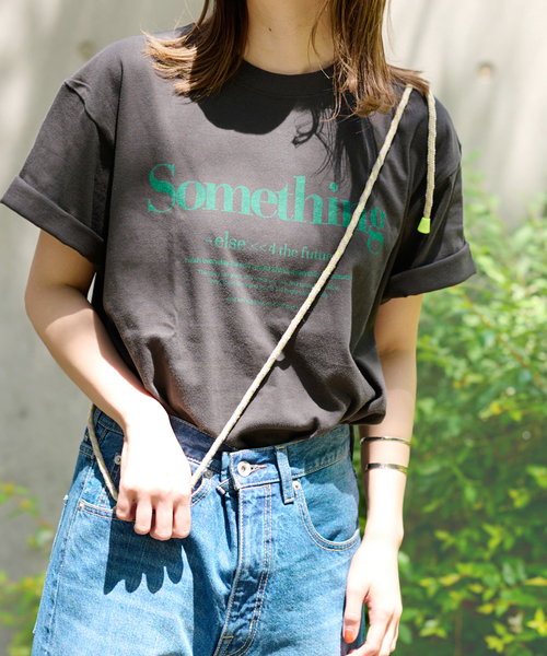 ????JOURNAL STANDARD  SOMETHING Tシャツ