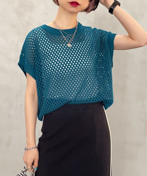 PAGEBOY(ページボーイ)の「メッシュクルーベスト(ベスト・レディース・ブラック/ターコイズブルー/オフホワイト・FREE)」の3枚目の写真