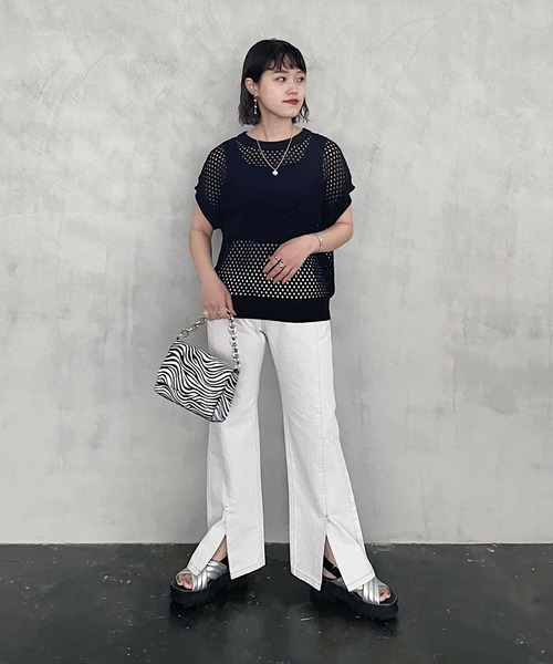 PAGEBOY(ページボーイ)の「メッシュクルーベスト(ベスト・レディース・ブラック/ターコイズブルー/オフホワイト・FREE)」の12枚目の写真