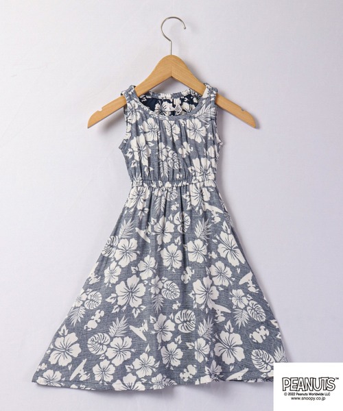 PEANUTS（ピーナッツ）の「PEANUTS キッズ　スヌーピー アロハワンピース（ワンピース・キッズ・ネイビー/レッド/ブルー/マスタード/グレー系その他/チャコール・110/130/140/120）」の3枚目の写真
