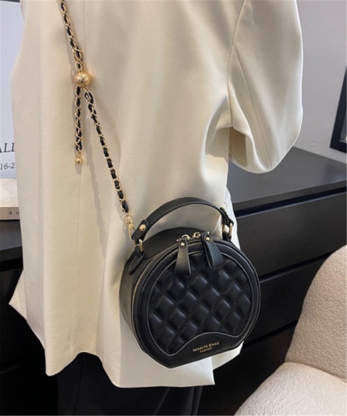 LA VORAGINE(ラ ヴォラジネ)の「丸いチェーンデザインショルダーバッグ クラッチバッグ(クラッチバッグ・レディース・ブラック/ホワイト・FREE)」の11枚目の写真