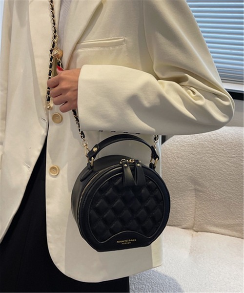 LA VORAGINE(ラ ヴォラジネ)の「丸いチェーンデザインショルダーバッグ クラッチバッグ(クラッチバッグ・レディース・ブラック/ホワイト・FREE)」の9枚目の写真