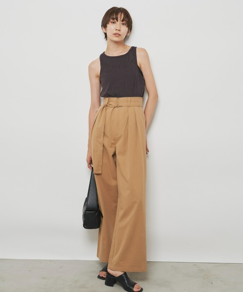 Auntie Rosa Holiday（アンティローザホリデー）の「ベルト付きツータックワイドパンツ / サイズ展開あり（チノパンツ・レディース・ベージュ/カーキ・SMALL/MEDIUM）」の16枚目の写真