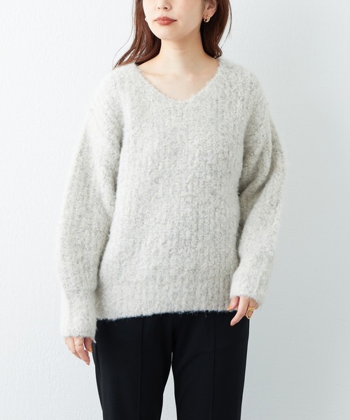natural couture(ナチュラルクチュール)の「WEB限定カラーあり/ふわもこラメMIXニット(ニット/セーター・レディース・ライトグレー/ベージュ/ピンク/ブルー/ラベンダー・FREE)」の6枚目の写真